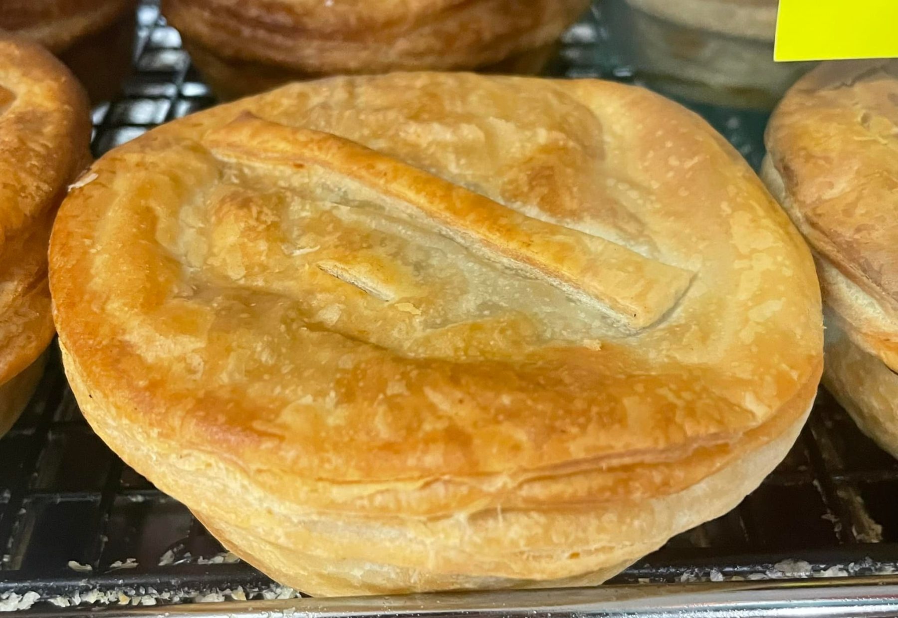 Fred and Lyns Pies and Pastries Bundaberg QLD Pyney's Pie Reviews