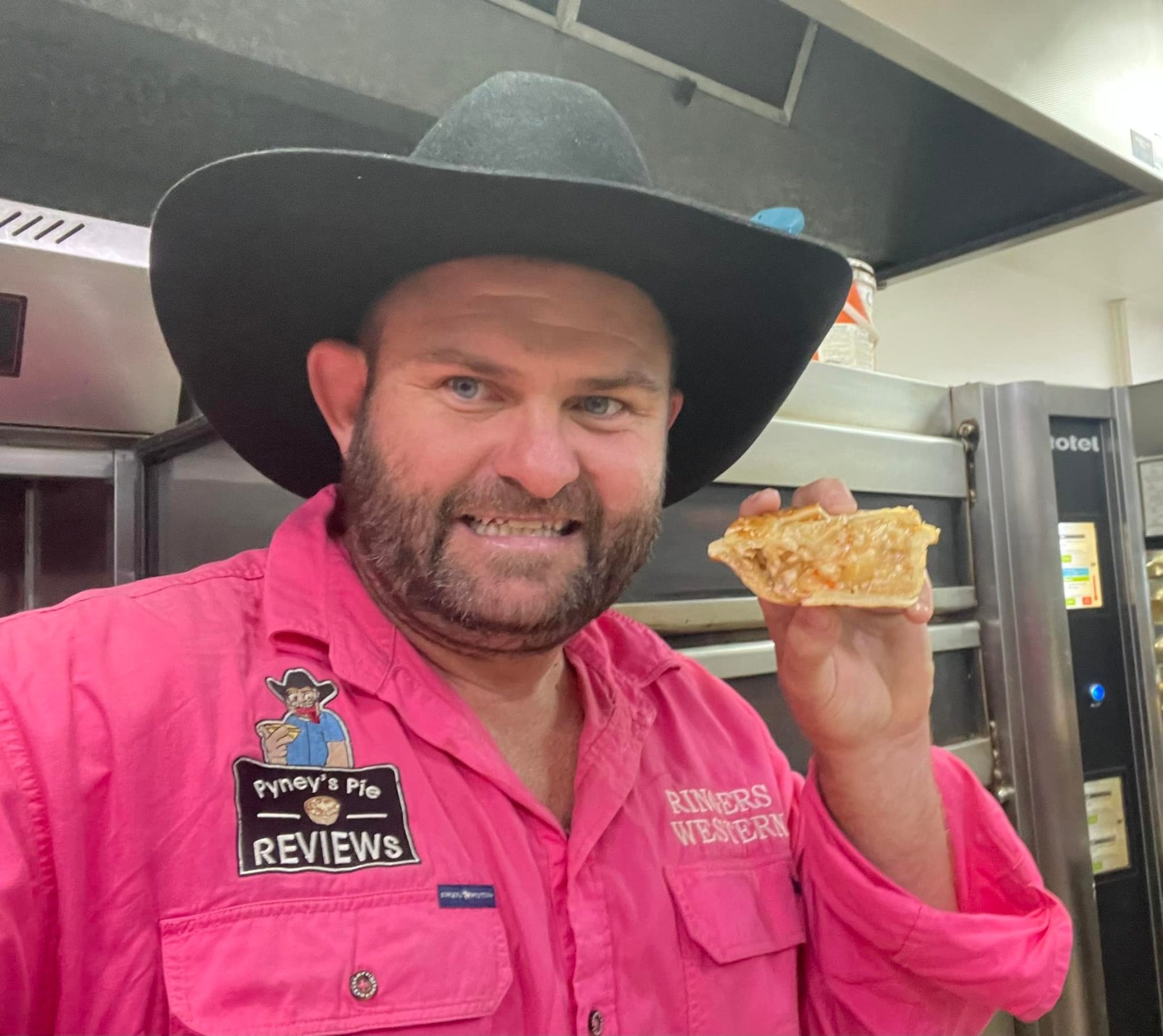 Kirra Beach Bakery Gold Coast Pyney's Pie Reviews