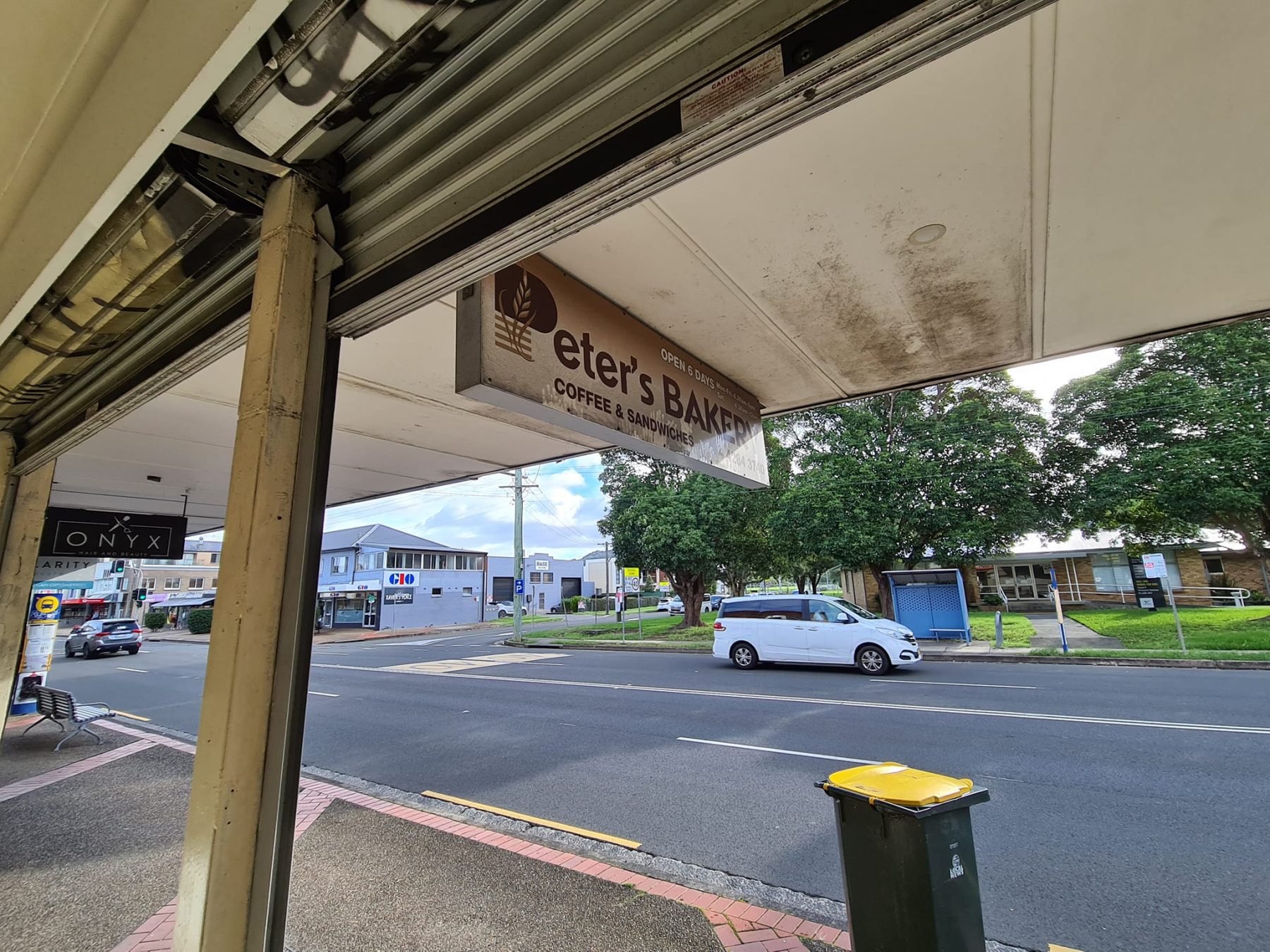 Peters Bakery Fairy Meadow NSW Pyney's Pie Reviews