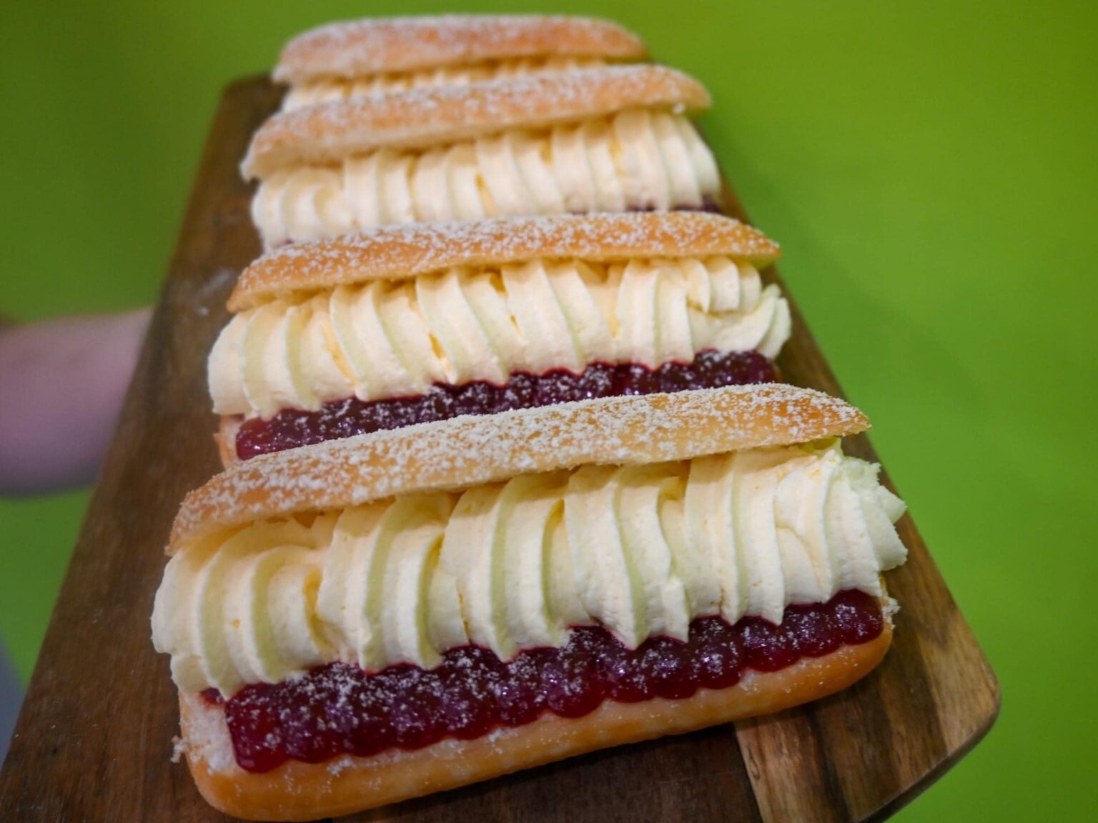 Pie and Pastry Paradise Pialba, Scarness & Urangan Hervey Bay QLD Pyney's Pie Reviews