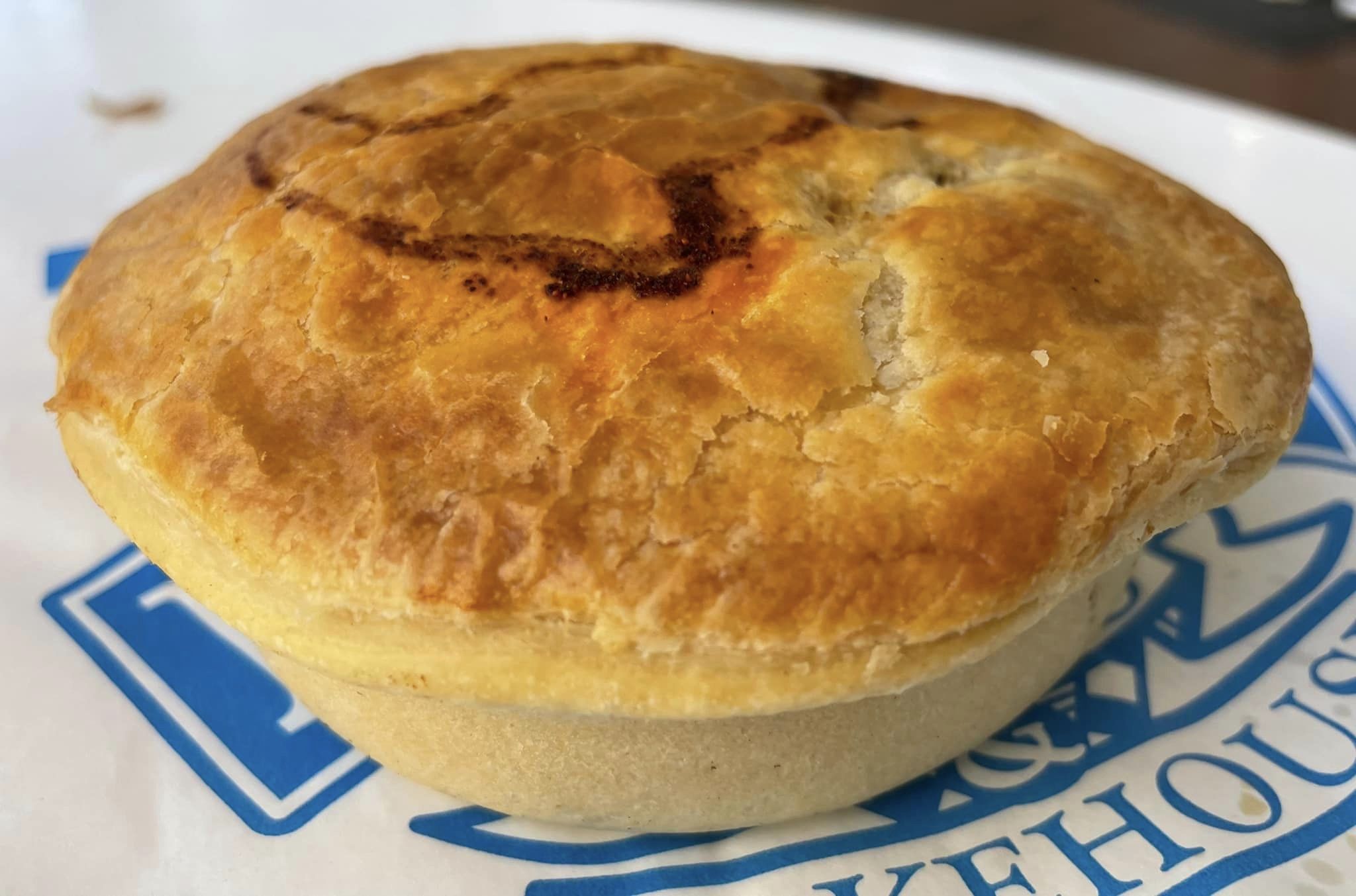 Mocka's Pies Port Douglas QLD Pyney's Pie Reviews